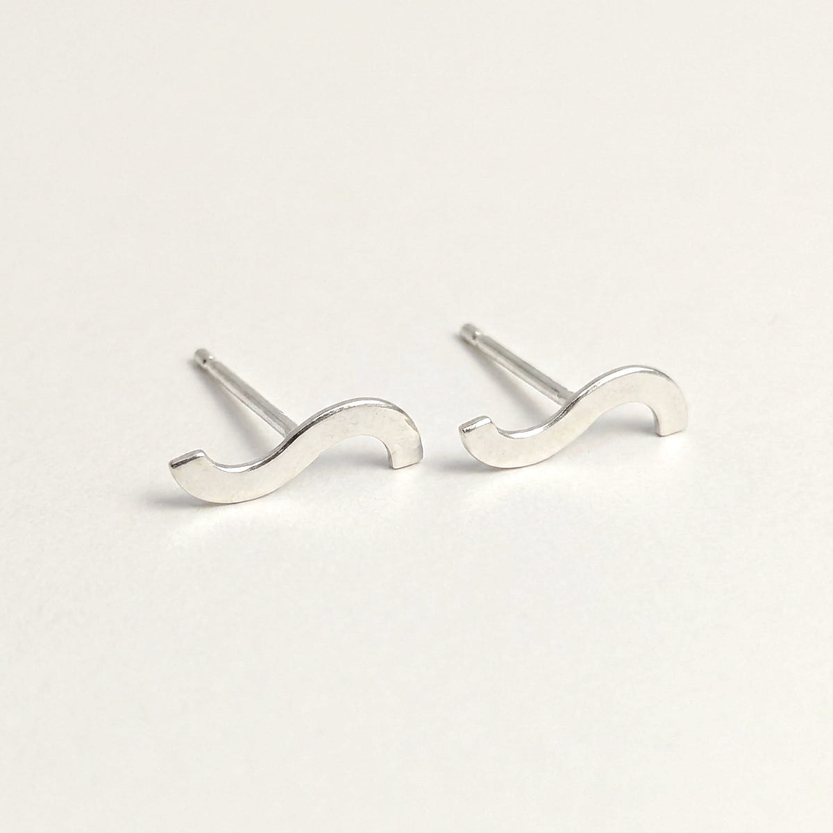 'River' Sterling Silver Stud Earring