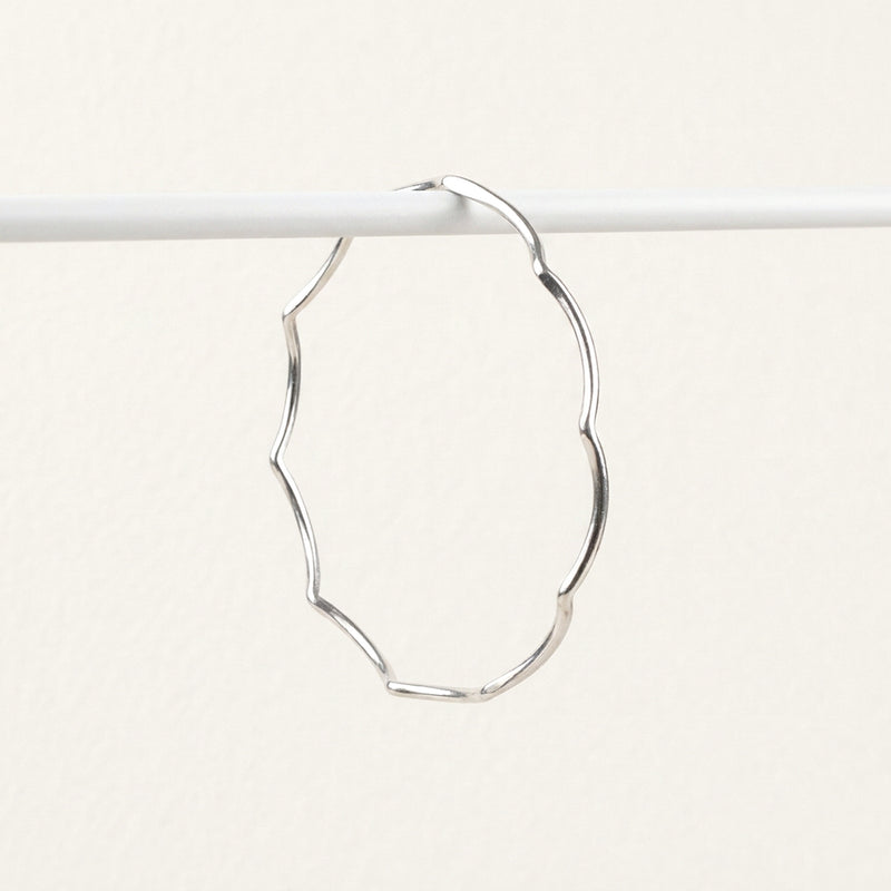 'Echo' Scalloped Silver Bangle