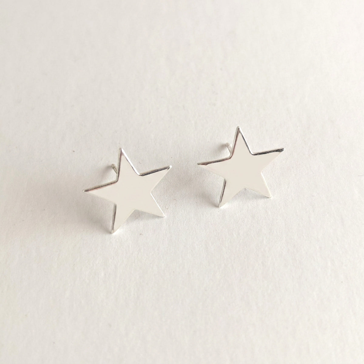 'Fallen Star' Sterling Silver Large Polished Star Stud Earring